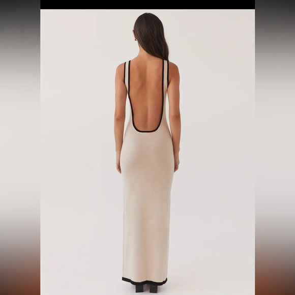 Contrast Beige Black Cut Out Dress in M - Picture 3 of 4